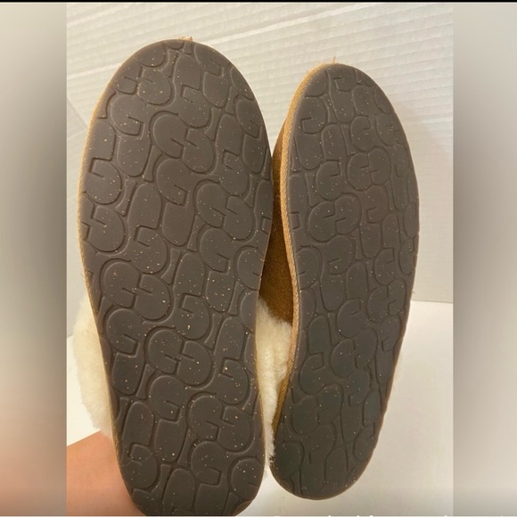 UGG Women's Scuffette Il Slippers Chestnut size 9 - Picture 13 of 16